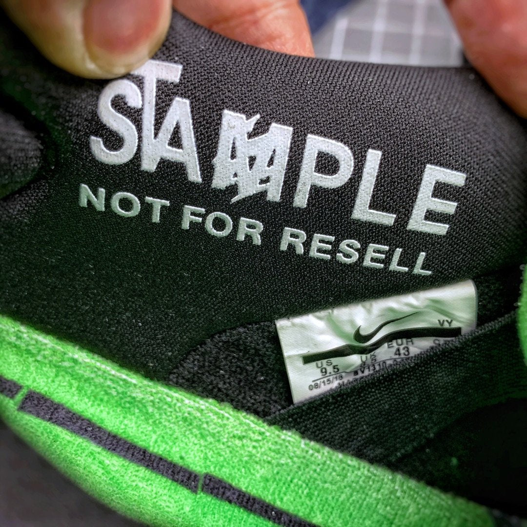 Nike SB Dunk Low Staple Pigeon (Special Box)