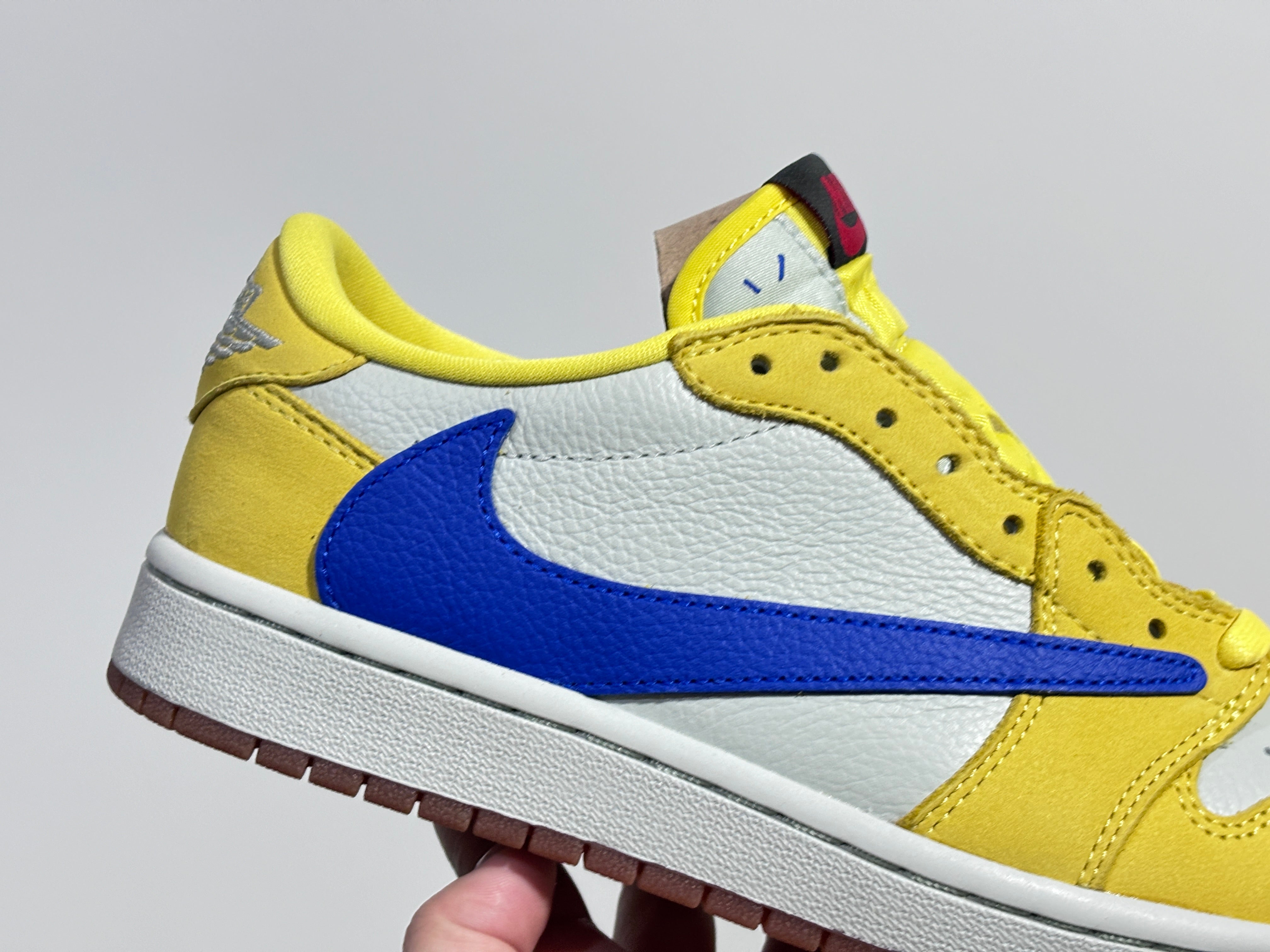 Air Jordan 1 Low OG SP x Travis scott Elkins Canary