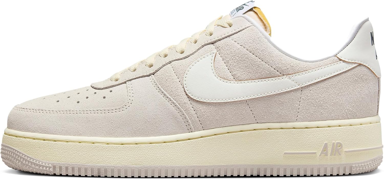 Nike Men's Air Force 1 '07 Shoes