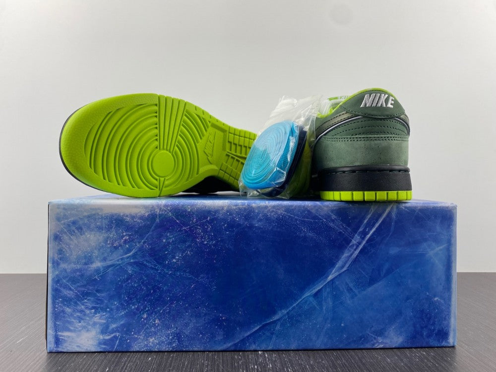 Nike SB Dunk Low Concepts Green Lobster (Special Box)