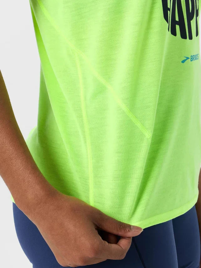 WOMEN'S BROOKS DISTANCE TANK 3.0 | NEO YELLOW / RUN HAPPY