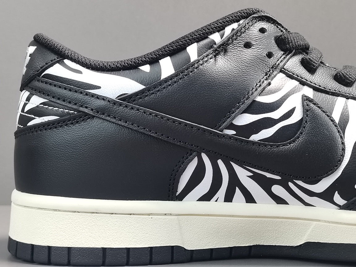 Dunk Low SB X Quartersnacks Little Debbie’s Zebra Cakes
