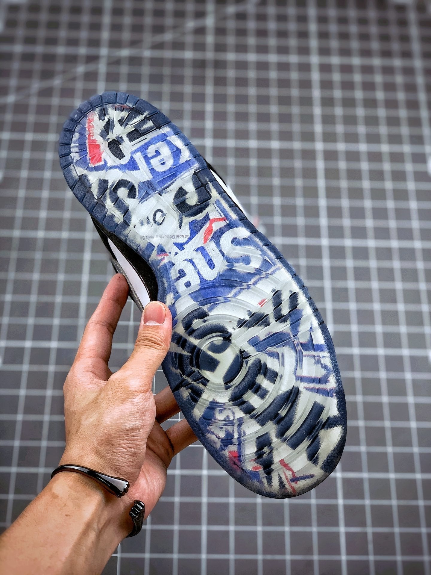 Nike SB Dunk Low Staple Pigeon (Special Box)
