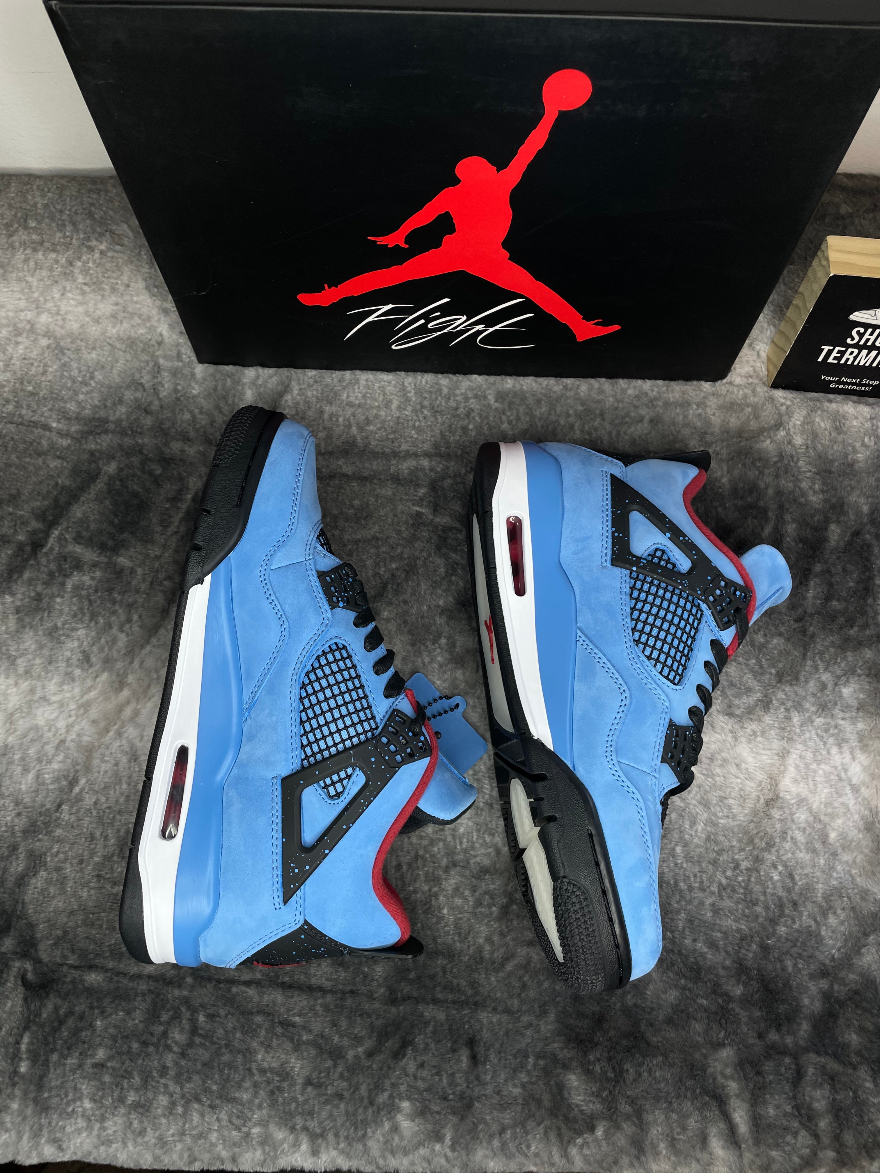 Air Jordan 4 Retro Travis Scott Cactus Jack
