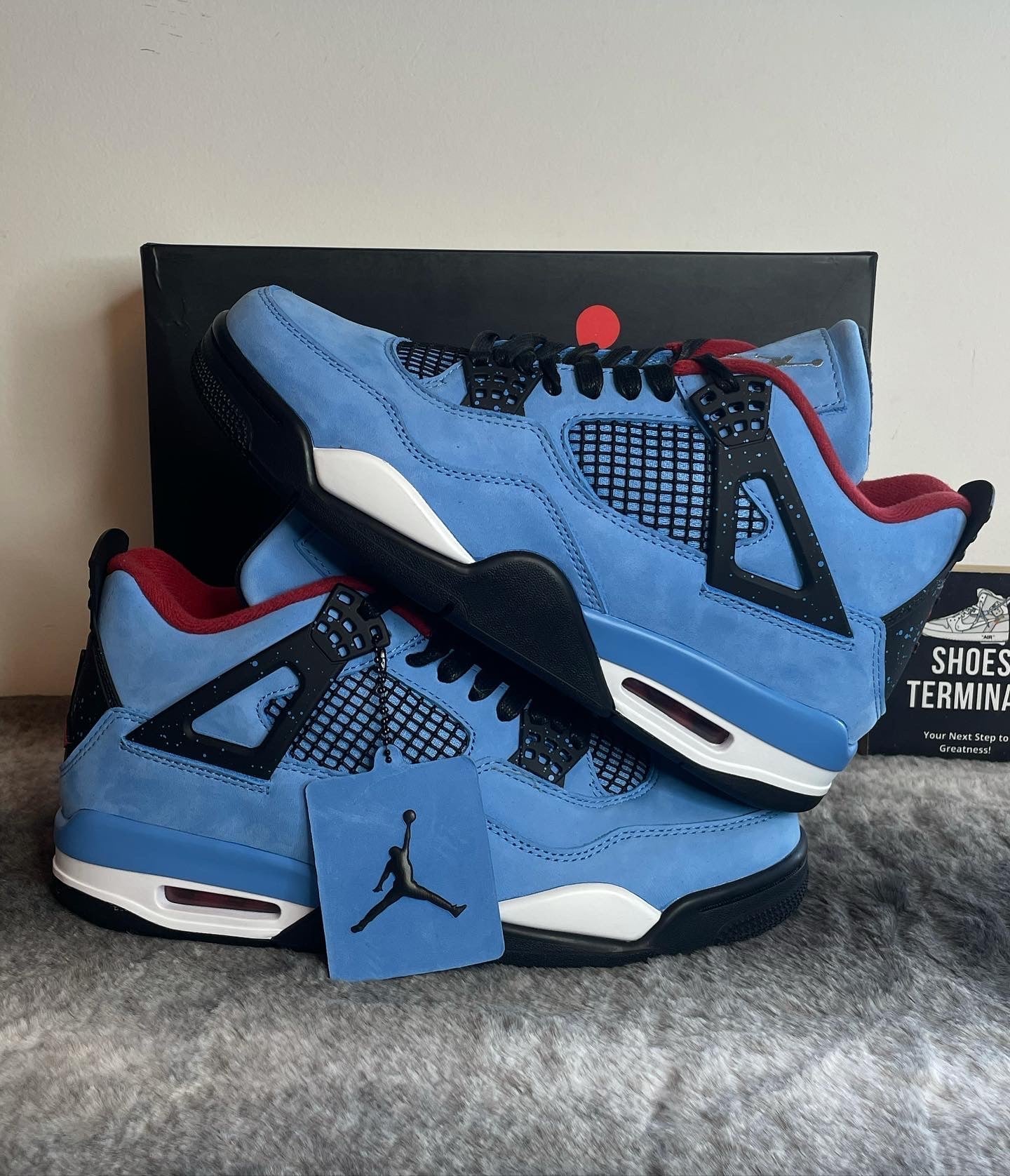 Air Jordan 4 Retro Travis Scott Cactus Jack