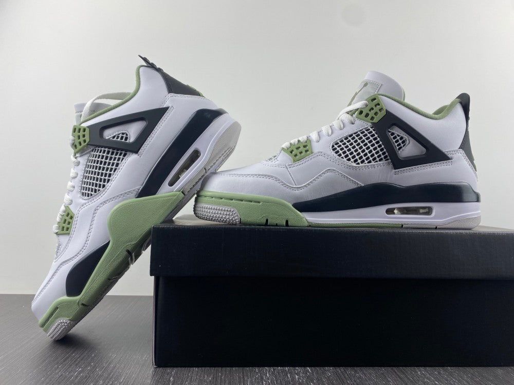 Air Jordan 4 Retro Seafoam