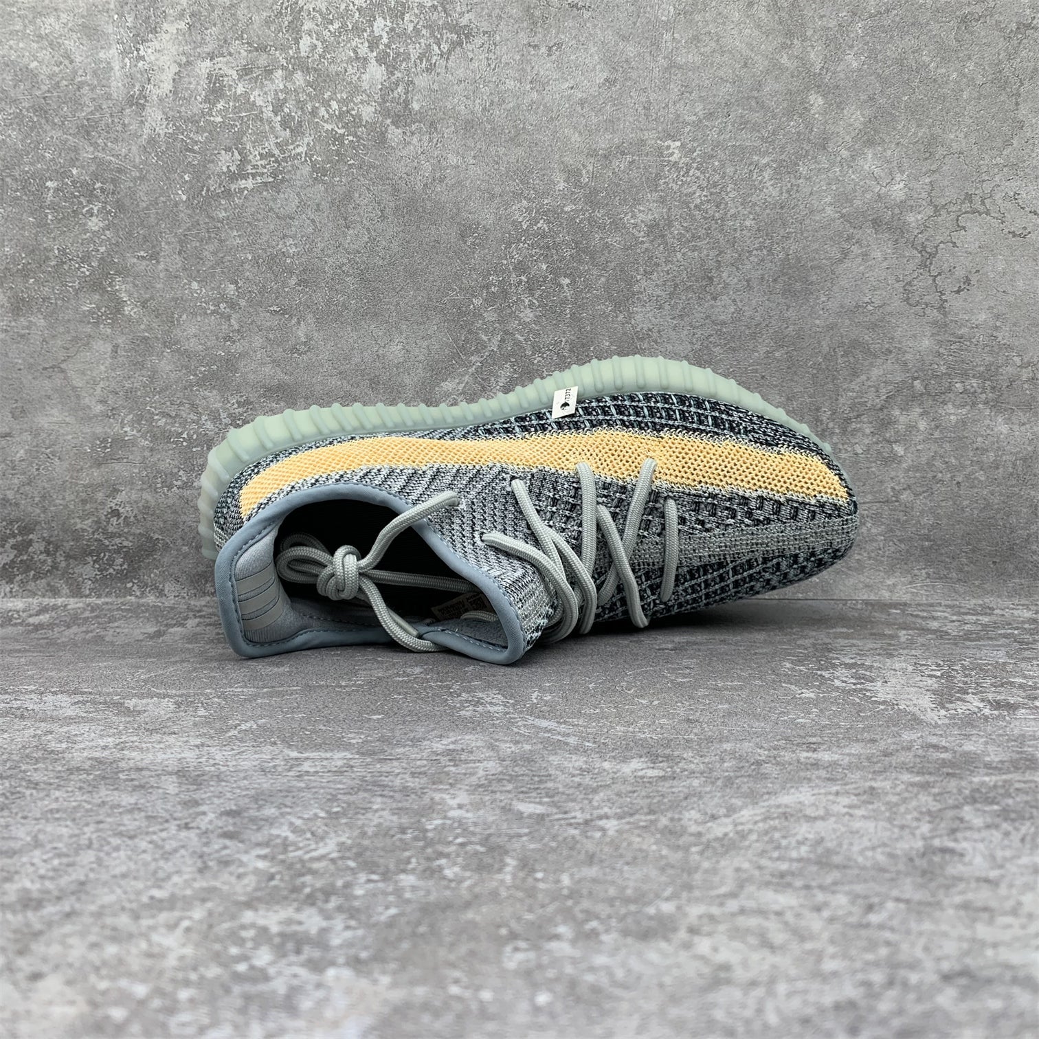 Yeezy Boost 350 V2 Ash Blue