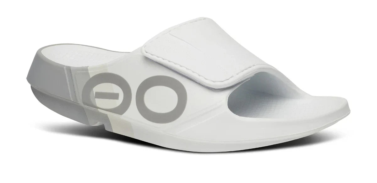 UNISEX OOFOS OOAHH SPORT FLEX LIMITED SLIDE | SMOKE RALLY