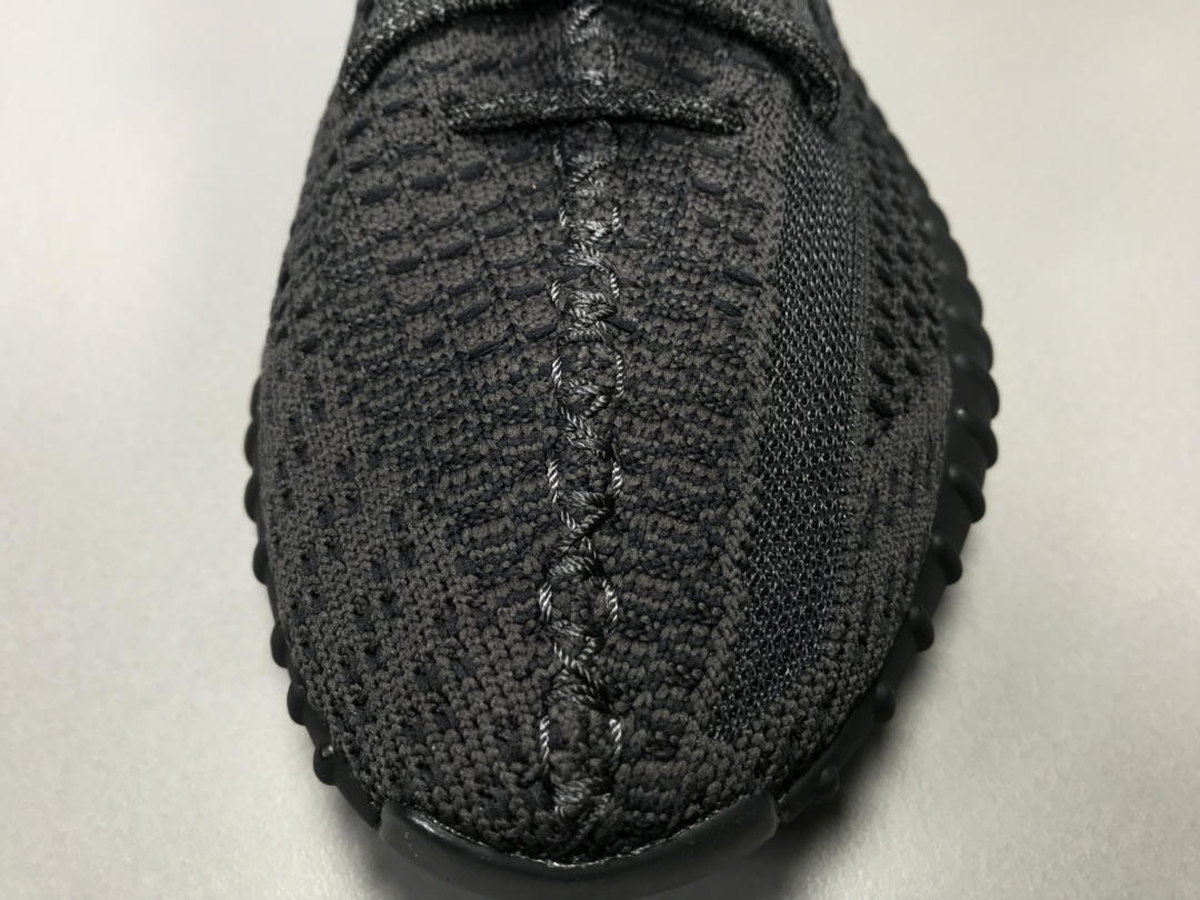 Adidas Yeezy Boost 350 V2 Black