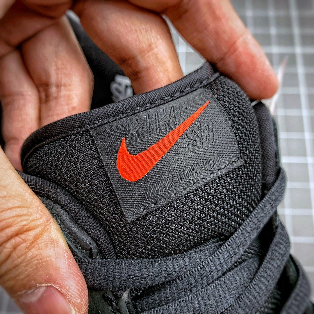 Nike SB Dunk Low Black Pigeon