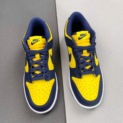 Nike Dunk Low Michigan (2021)