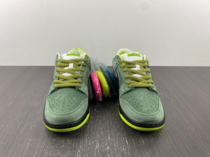 Nike SB Dunk Low Concepts Green Lobster (Special Box)