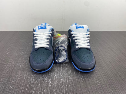 Nike Dunk SB Low Blue Lobster