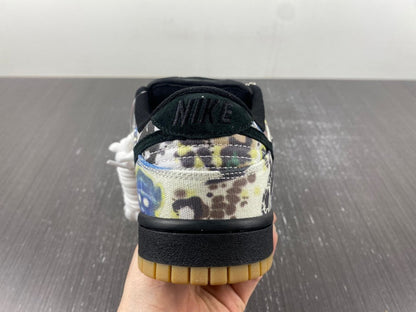 Nike SB Dunk Low Supreme Rammellzee
