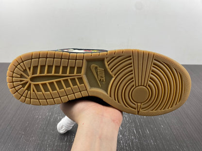 Nike SB Dunk Low Supreme Rammellzee