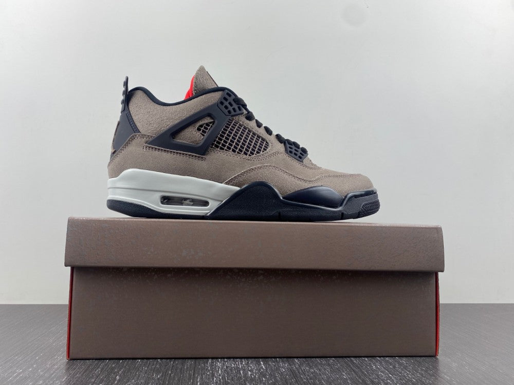 Air Jordan 4 Retro Taupe Haze