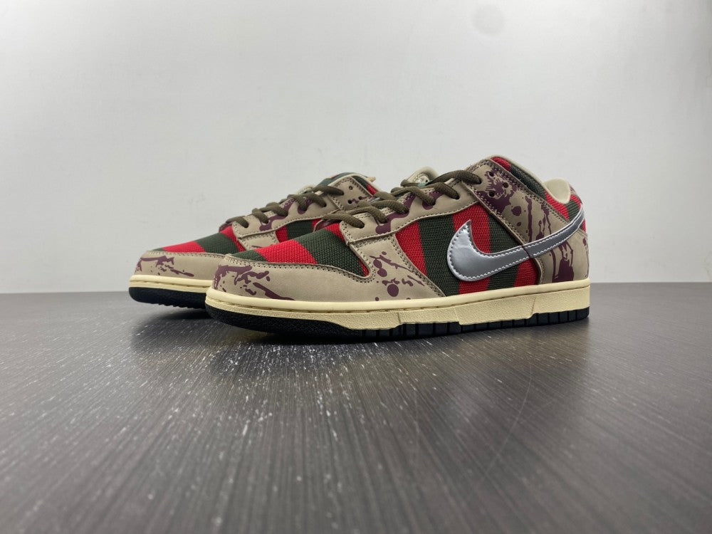 Nike SB Dunk Low Freddy Krueger