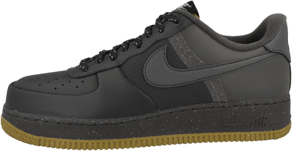 Nike Men's Air Force 1 '07 Shoes