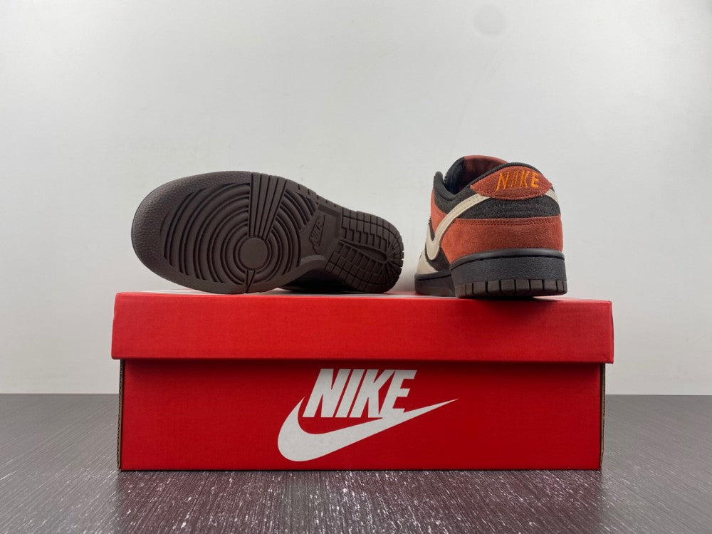 Nike Dunk Low Red Panda