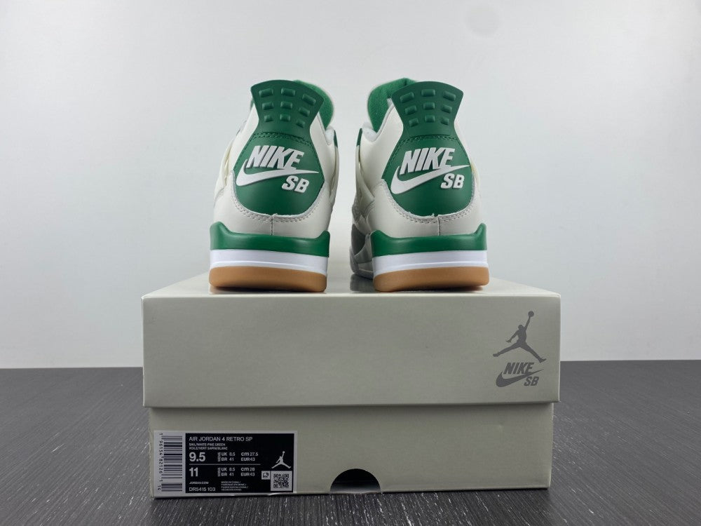 Air Jordan 4 Retro SB Pine Green