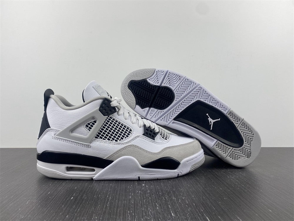 Air Jordan 4 Retro Military Black