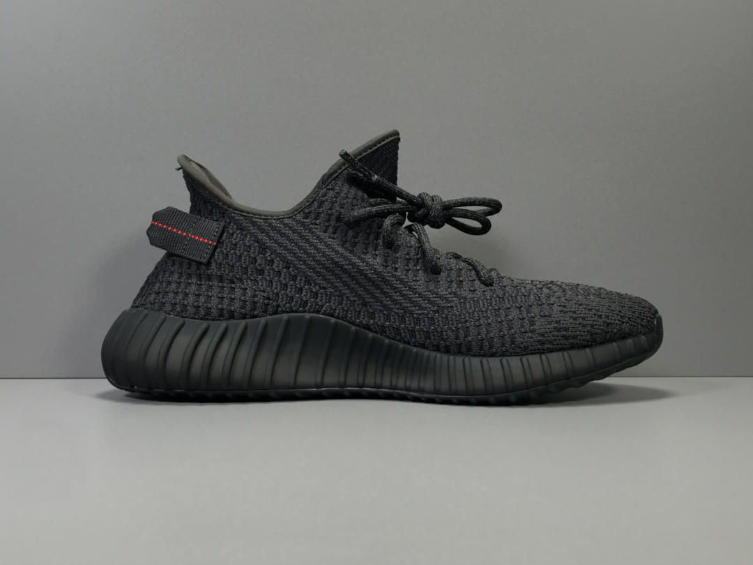 Adidas Yeezy Boost 350 V2 Black