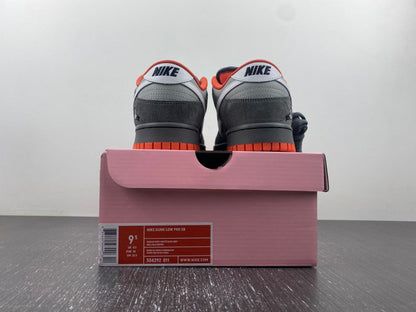 Nike SB Dunk Low Staple NYC Pigeon
