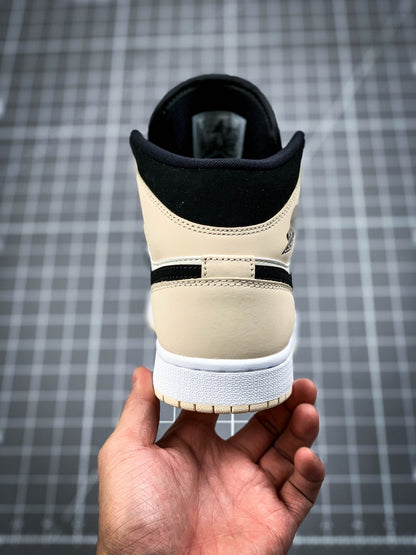 Air Jordan 1 Mid Barely Orange