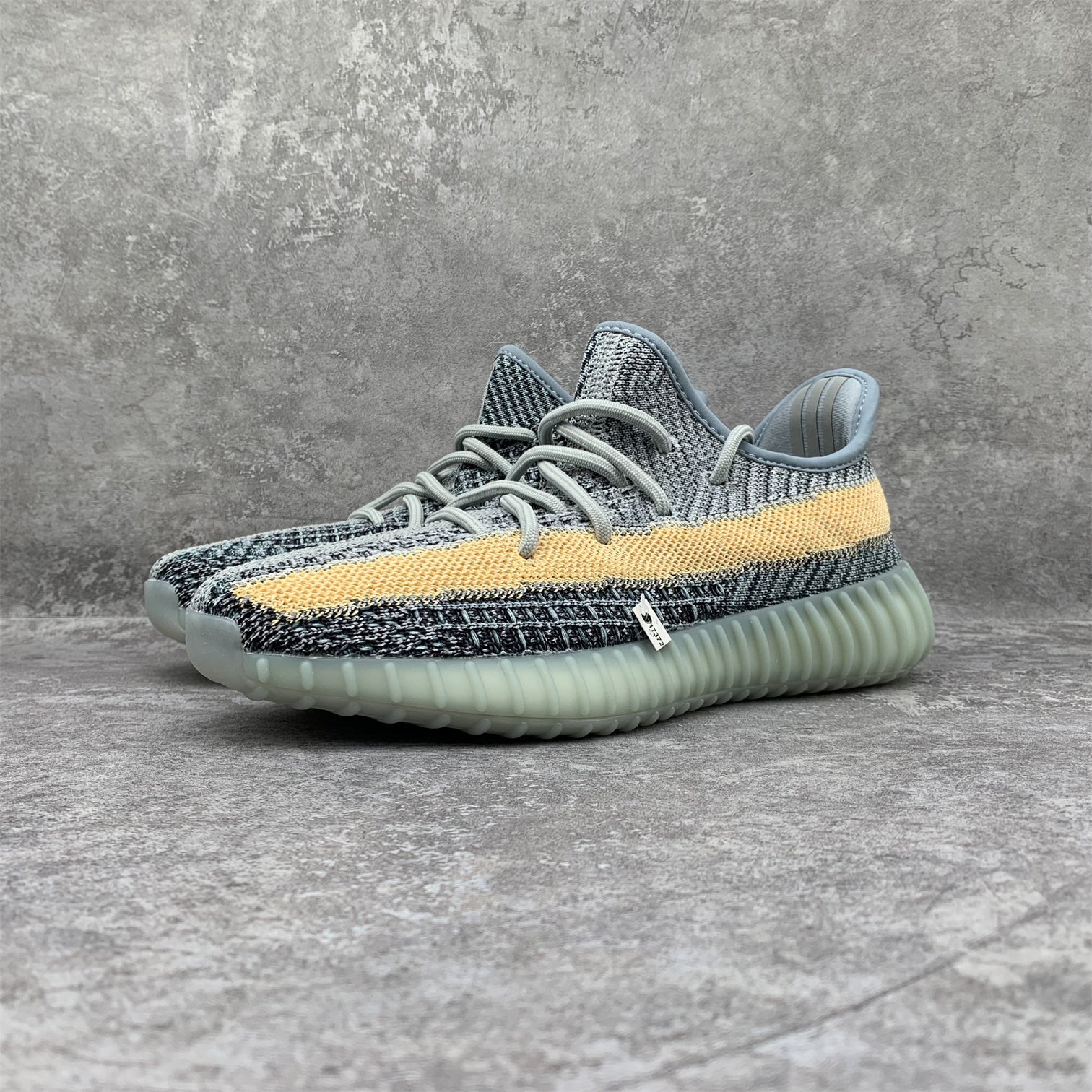Yeezy Boost 350 V2 Ash Blue
