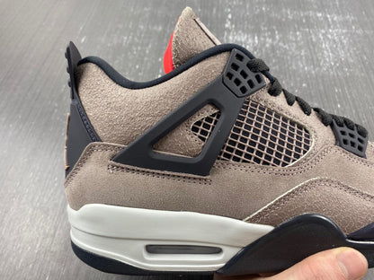 Air Jordan 4 Retro Taupe Haze