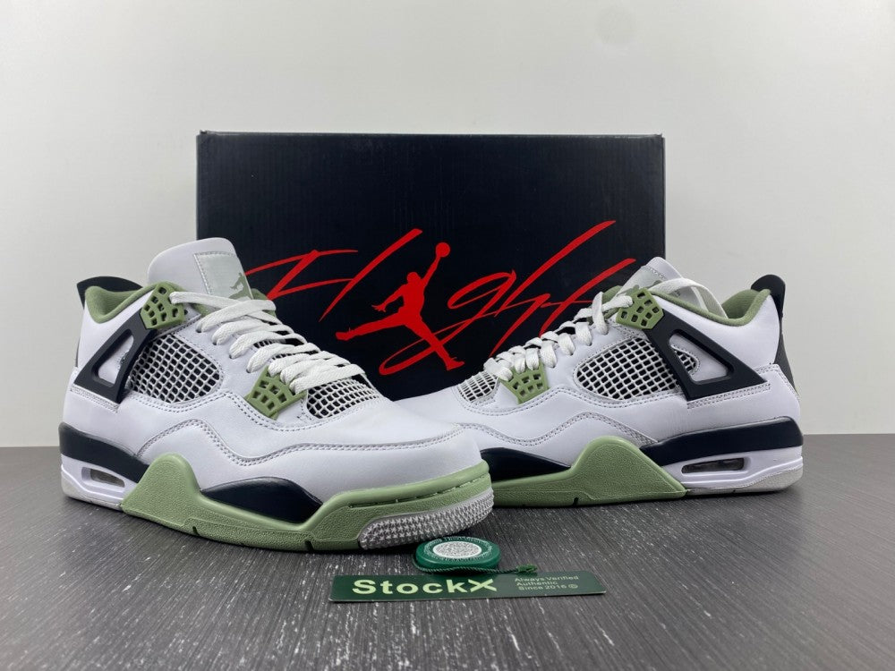 Air Jordan 4 Retro Seafoam