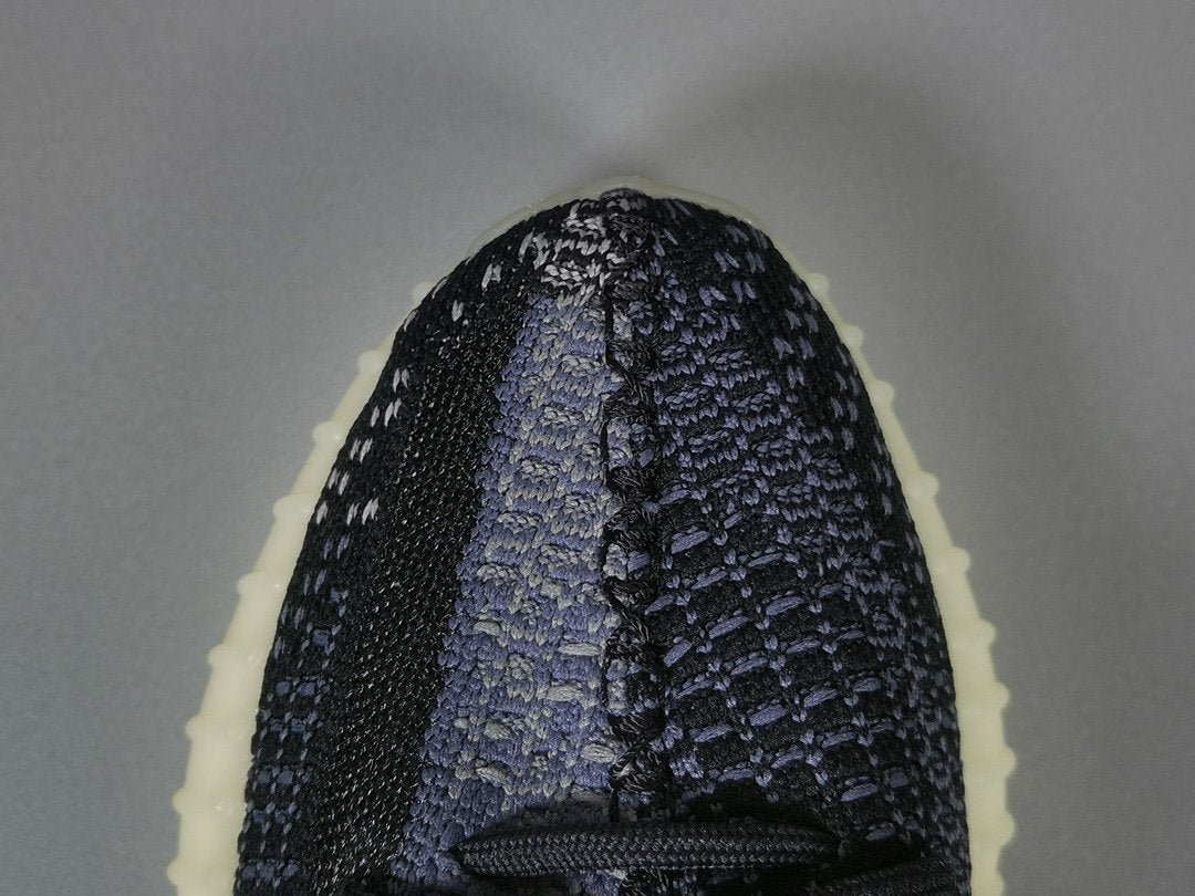 Adidas Yeezy Boost 350 V2 Carbon