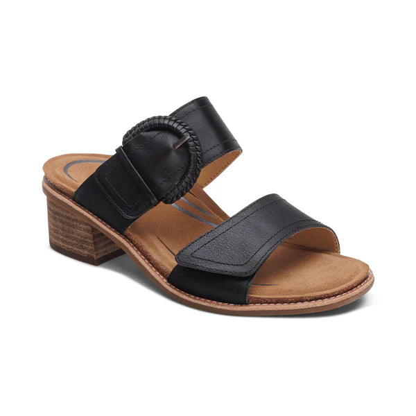 WOMEN'S AETREX TATIANA ARCH SUPPORT HEEL | BLACK