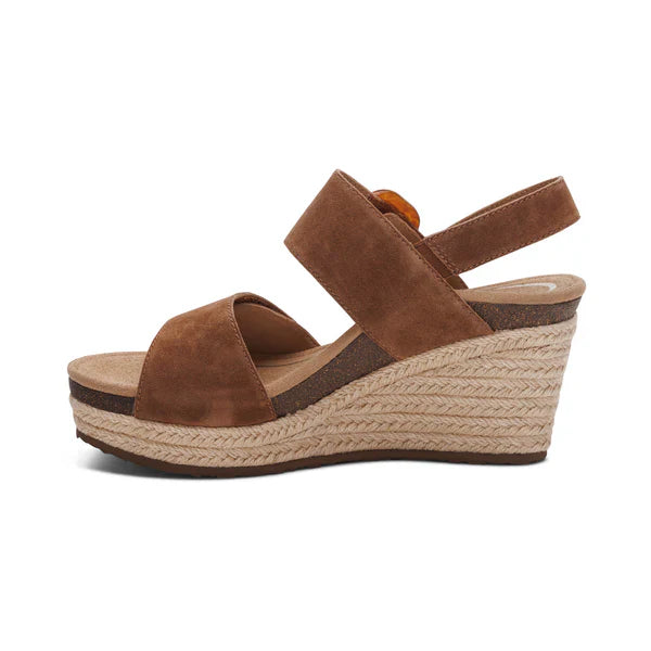 WOMEN'S AETREX ASHLEY ARCH SUPPORT WEDGE SANDAL | SCOTCH