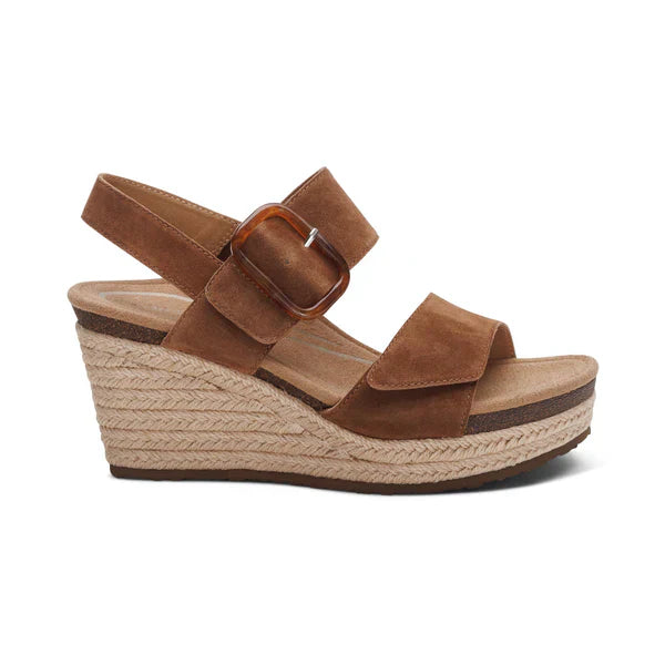 WOMEN'S AETREX ASHLEY ARCH SUPPORT WEDGE SANDAL | SCOTCH
