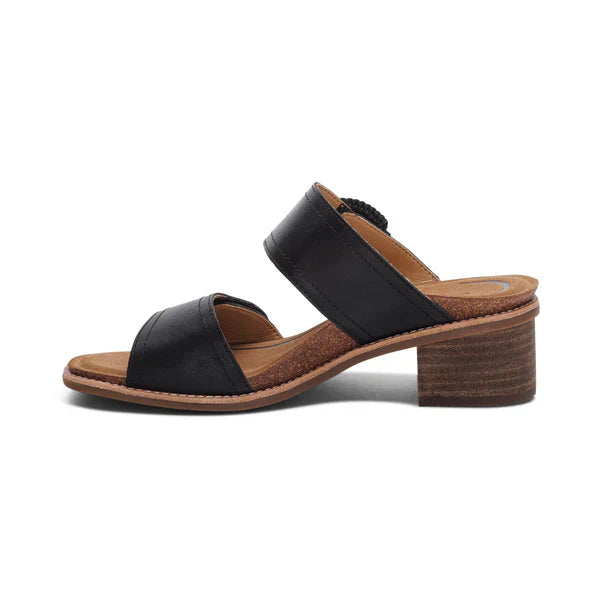 WOMEN'S AETREX TATIANA ARCH SUPPORT HEEL | BLACK