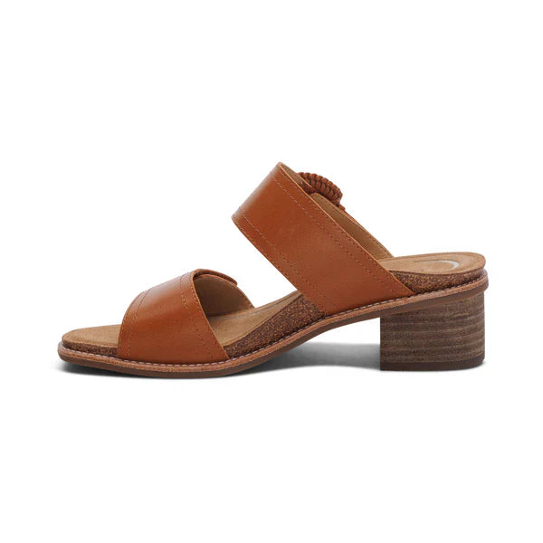 WOMEN'S AETREX TATIANA ARCH SUPPORT HEEL | COGNAC