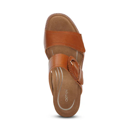WOMEN'S AETREX TATIANA ARCH SUPPORT HEEL | COGNAC