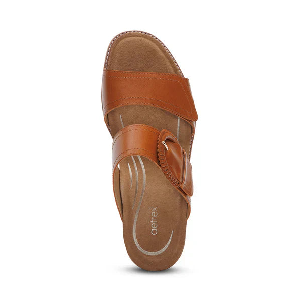 WOMEN'S AETREX TATIANA ARCH SUPPORT HEEL | COGNAC