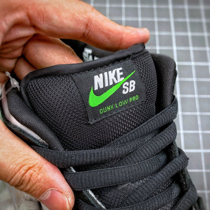 Nike SB Dunk Low Staple  Pigeon (Special Box)