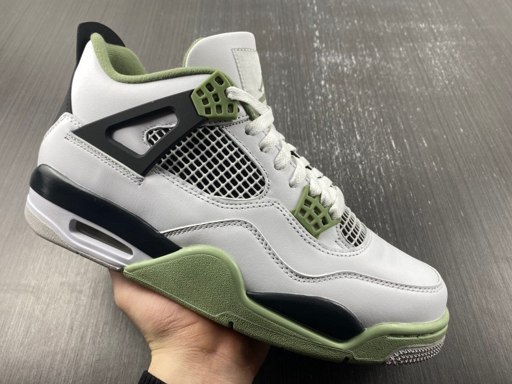 Air Jordan 4 Retro Seafoam