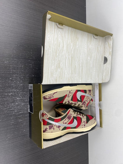 Nike SB Dunk Low Freddy Krueger