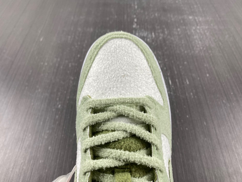 Nike Dunk Low Fleece Pack Honeydew