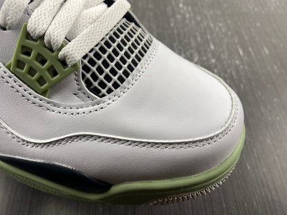 Air Jordan 4 Retro Seafoam