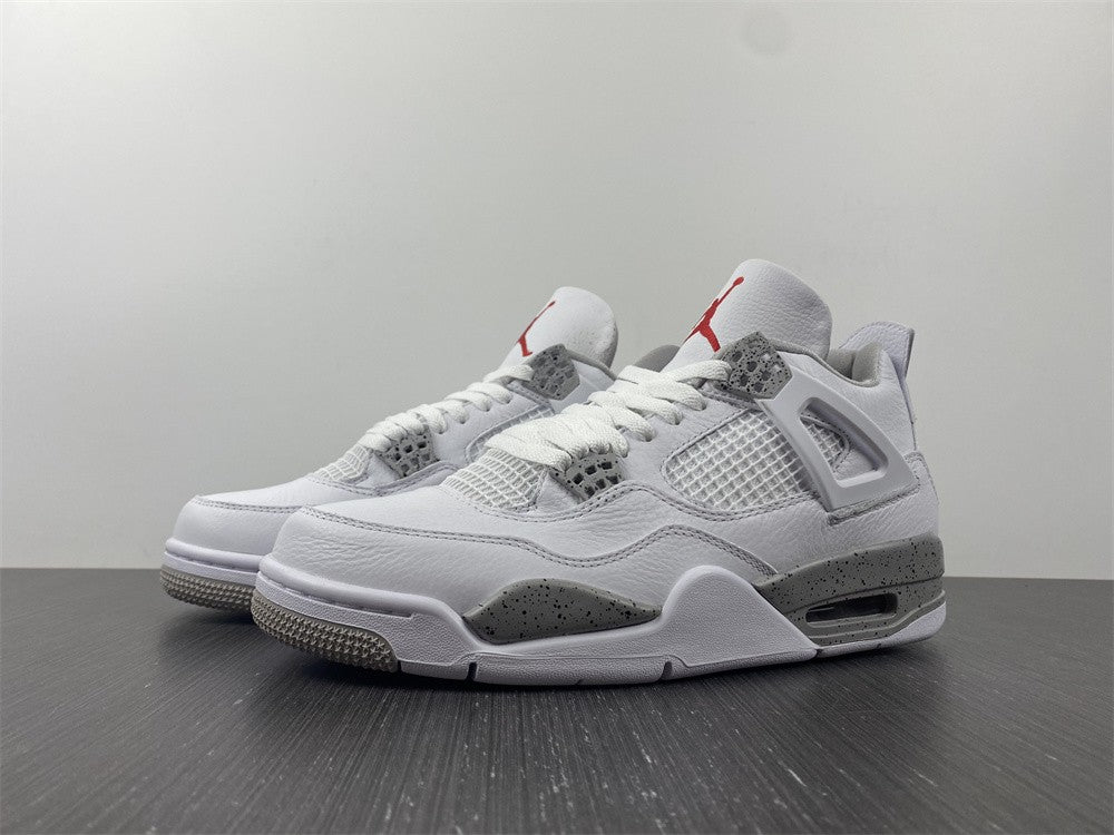 Air Jordan Retro 4 White Oreo