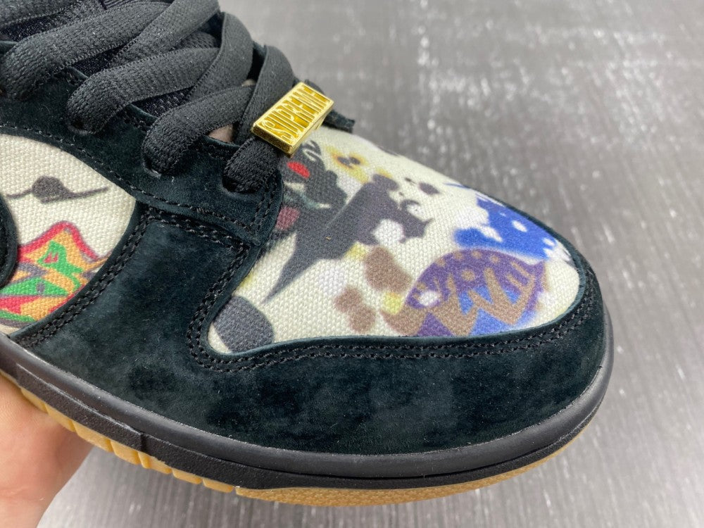 Nike SB Dunk Low Supreme Rammellzee