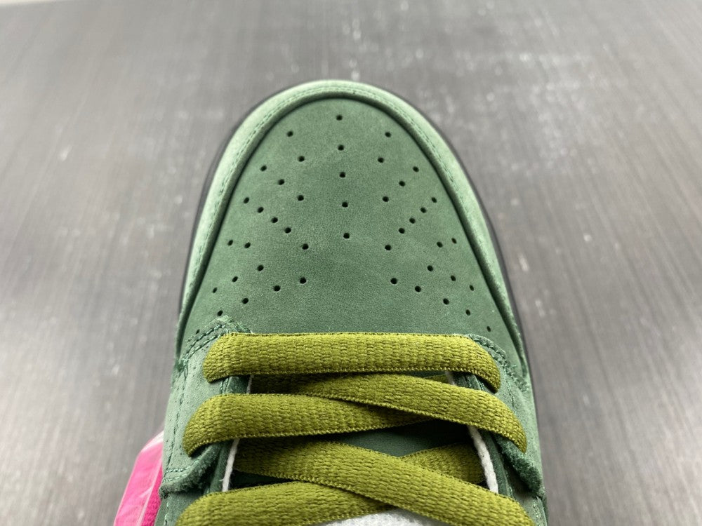 Nike SB Dunk Low Concepts Green Lobster (Special Box)