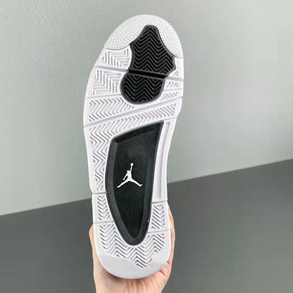 Air Jordan - 4 Retro Fear Pack