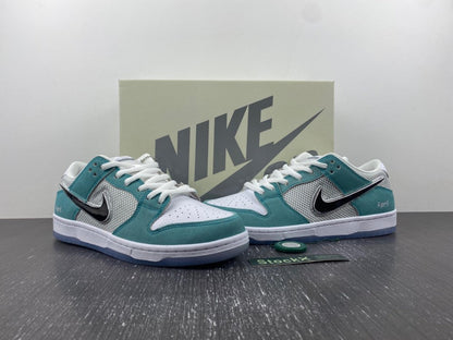 Nike SB Dunk Low April Skateboards