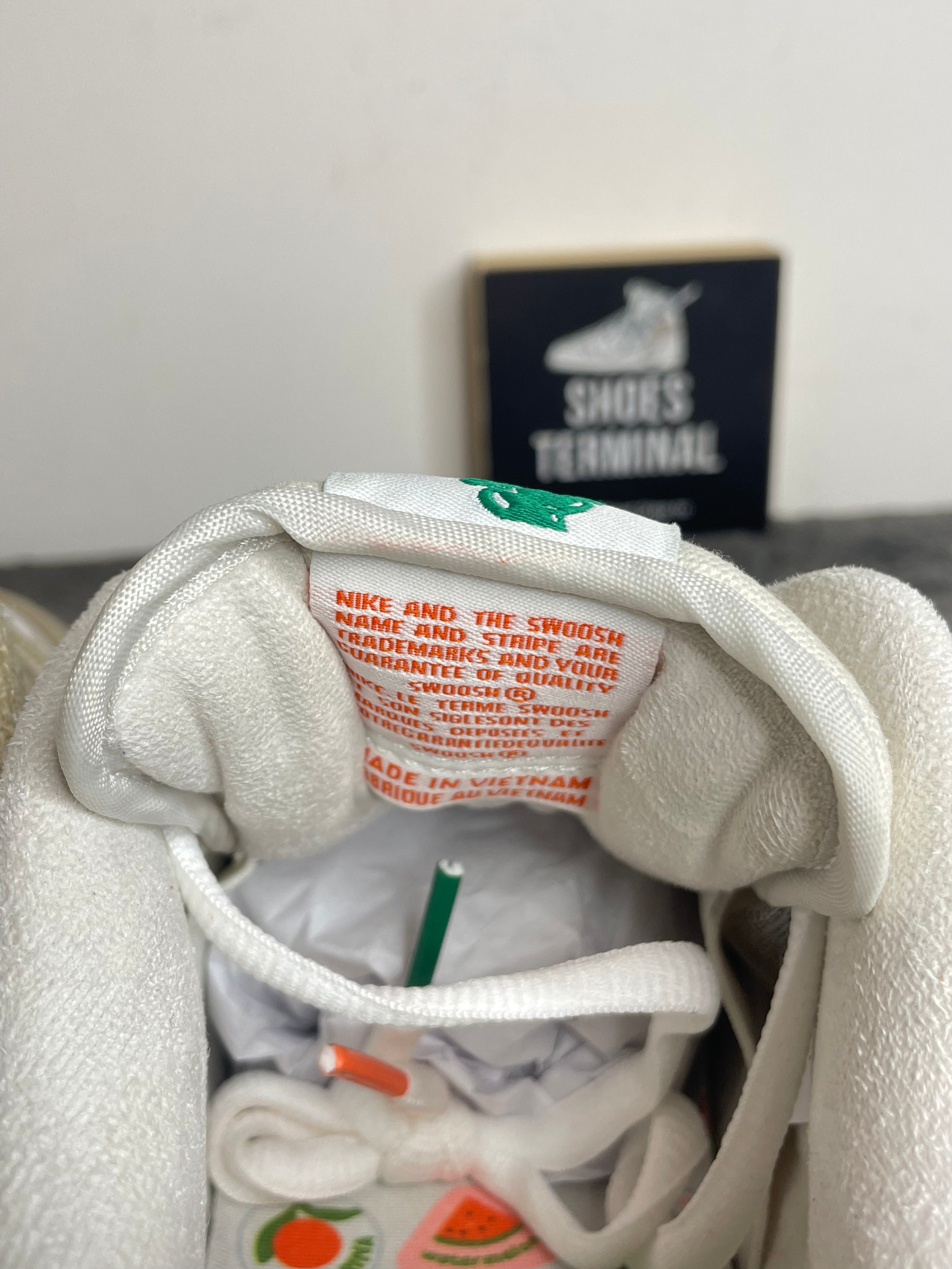 Nike SB Dunk Low Jarritos